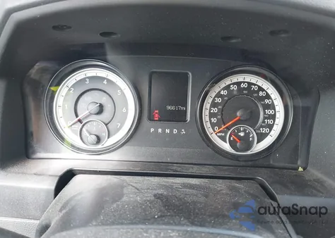 2014 Ram 2500 Tradesman z USA, uszkodzony, nr VIN 3C6UR5CJ1EG231265